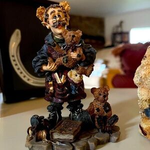 COPY - BOYDS Bear The Bear Maker and The Deputy